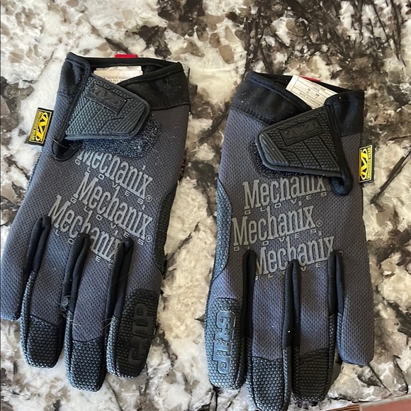 Black Mechanix Wear Work Gloves - Picture 1 of 3